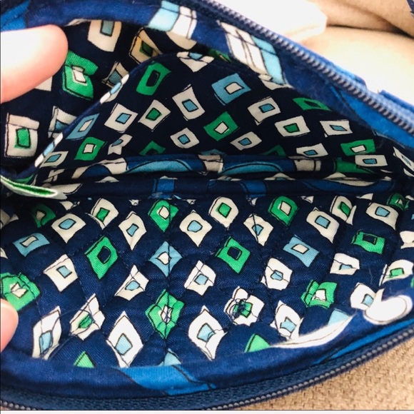 Vera Bradley clutch - Picture 2 of 2